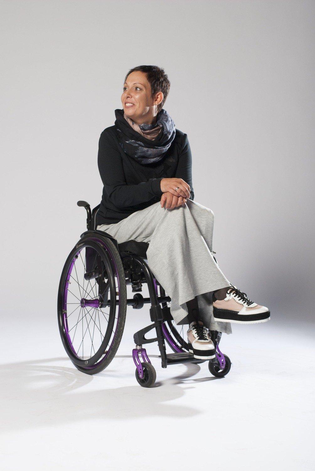 Jupes conçues pour l’usage du fauteuil roulant Jupes conçues pour l’usage du fauteuil roulant